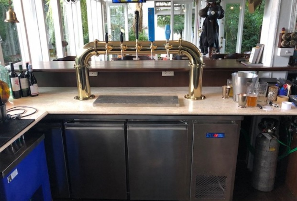 Gold coated beer bridge 5 taps with Presmann cooler